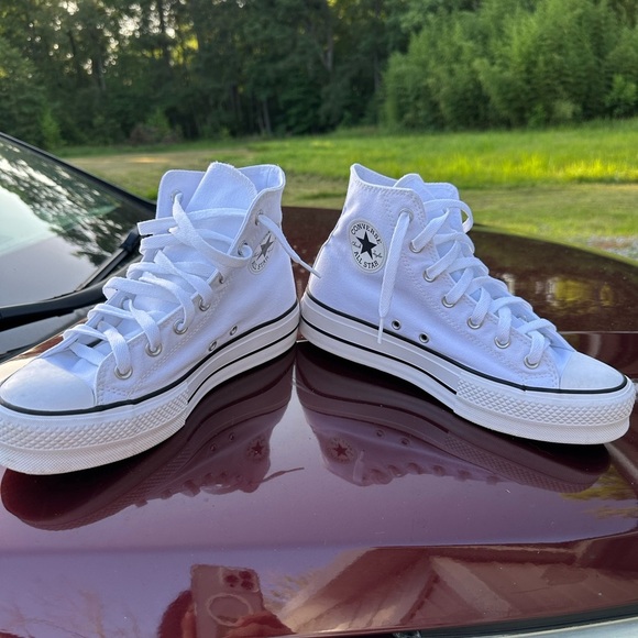 Converse Chuck Taylor All Star High-Top Platform - Optical White Men's and Women - Picture 3 of 9